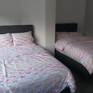  Bed & Breakfast Sint-pieters Station